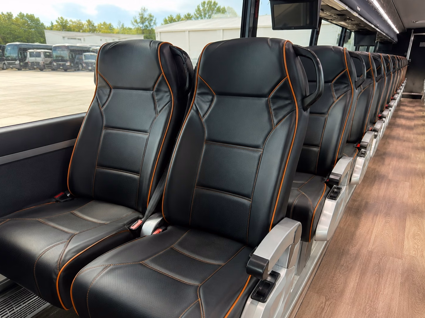 baylor bears fan bus rentals to mclane stadium in waco