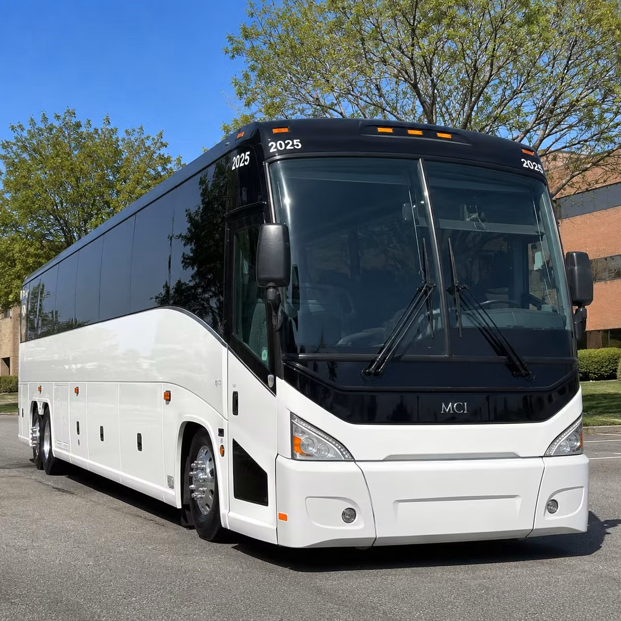 charter buses for waco school field trips to the mayborn museum complex
